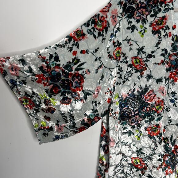 Maeve Anthropologie Shirt Womens Large Gray Floral Silk Velvet Burnout Wrap - Picture 8 of 11